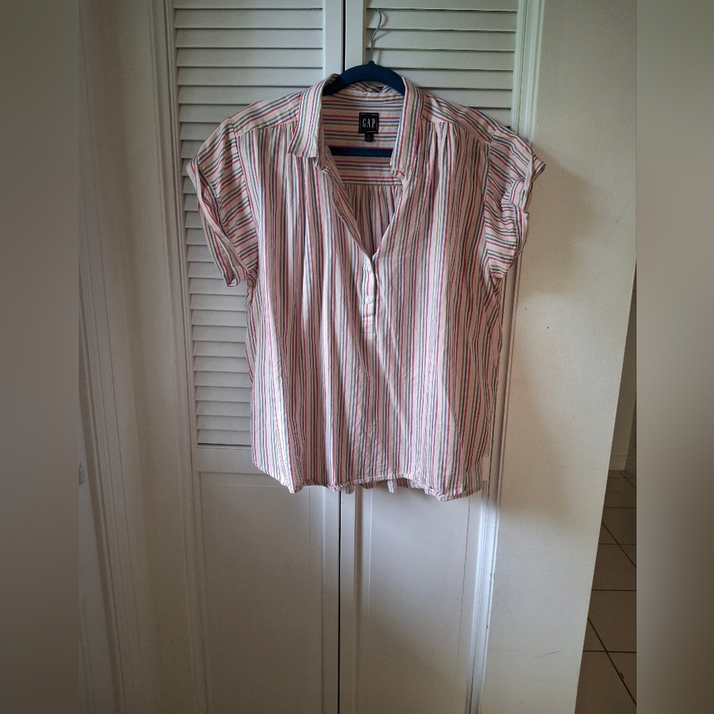 GAP Women's Striped Short Sleeve Top - Multicolor